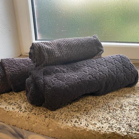 Eifelstein, Apartment Mit Whirlpool Und Ofen Dahlem  Eksteriør bilde