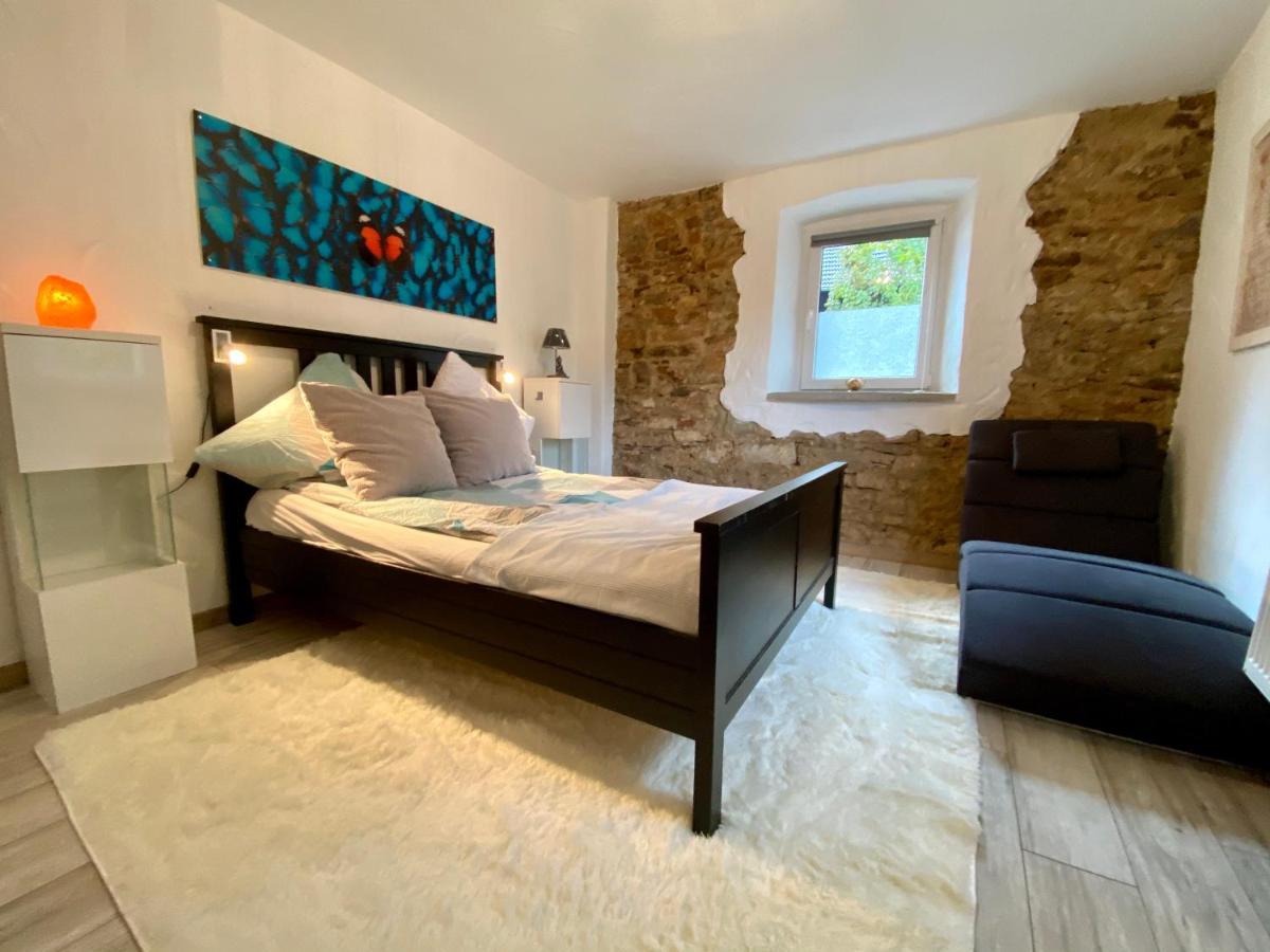 Eifelstein, Apartment Mit Whirlpool Und Ofen Dahlem  Eksteriør bilde
